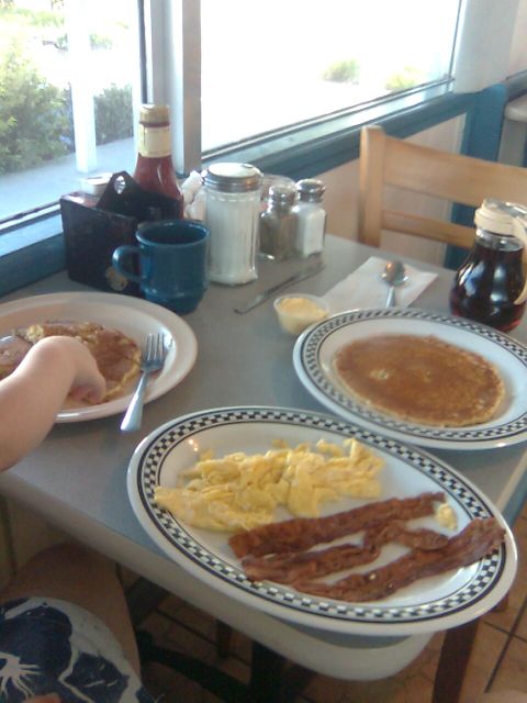 mamas-breakfast mamas-breakfast