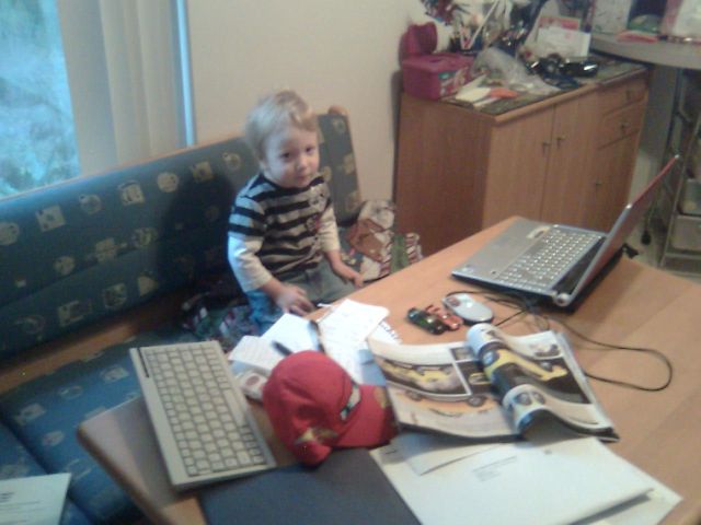 eden-office1 eden-office1