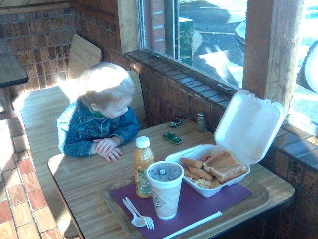 gold-breakfast