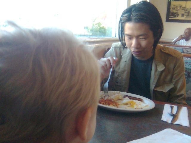 ang-breakfast-arthur ang-breakfast-arthur