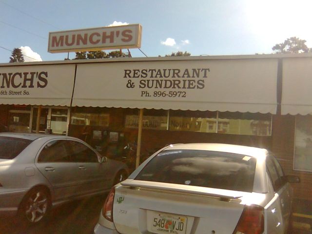 munch-outside2