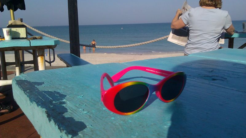 beach-17-sunglasses