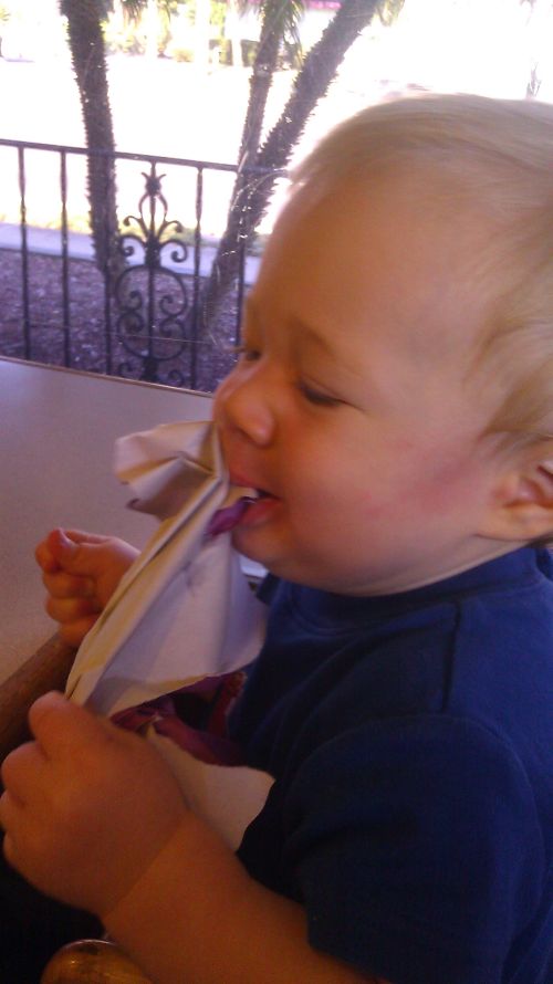 cousins-05-ivo-hungry