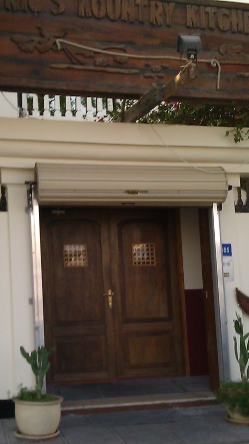 rics-02-door